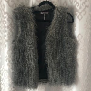 Buffalo fake fur vest